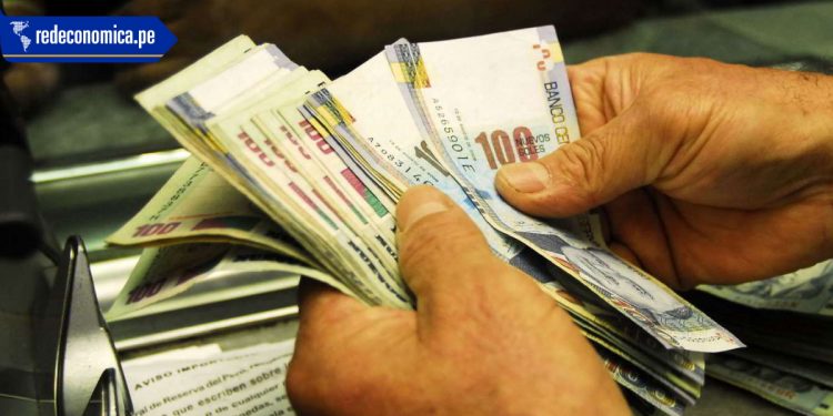 un-sueldo-de-gratificacion-mas-9%-adicional-recibiran-trabajadores-del-sector_privado